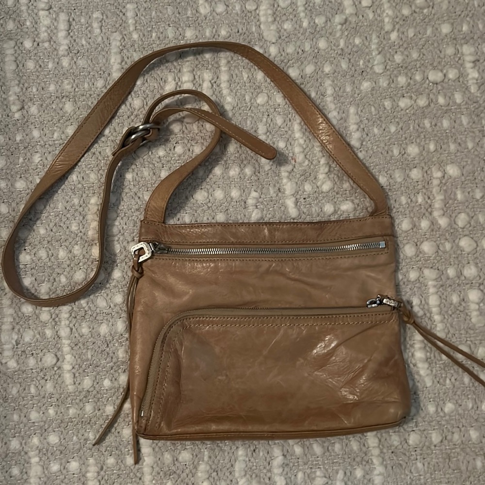 Hobo shoulder bag